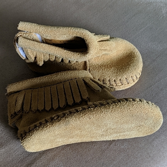 Minnetonka Size 1 Infant Baby Mocassins Leather - Picture 4 of 12